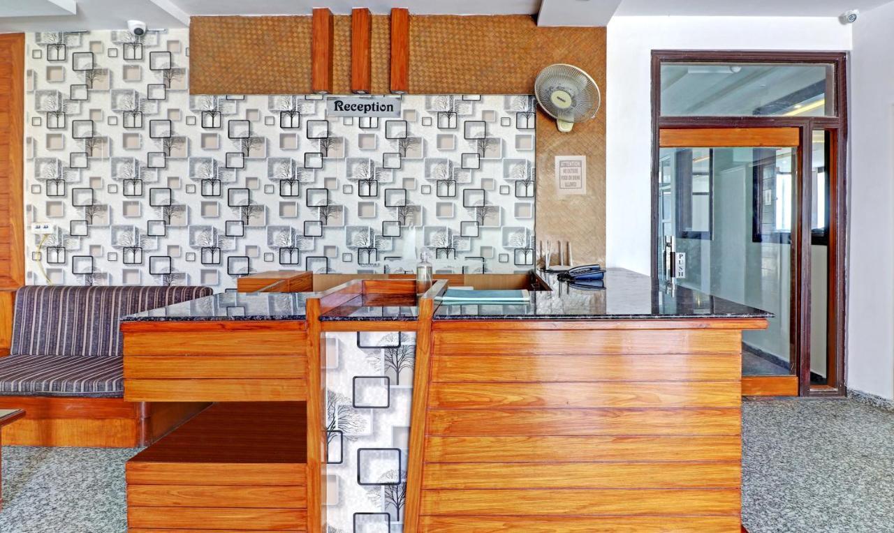 G B Palace 3* Agra (Uttar Pradesh)