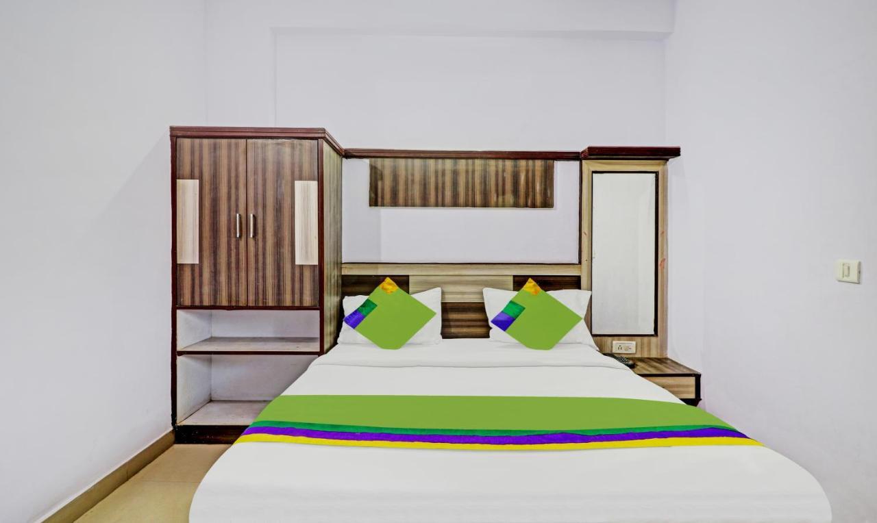 G B Palace 3* Agra (Uttar Pradesh)