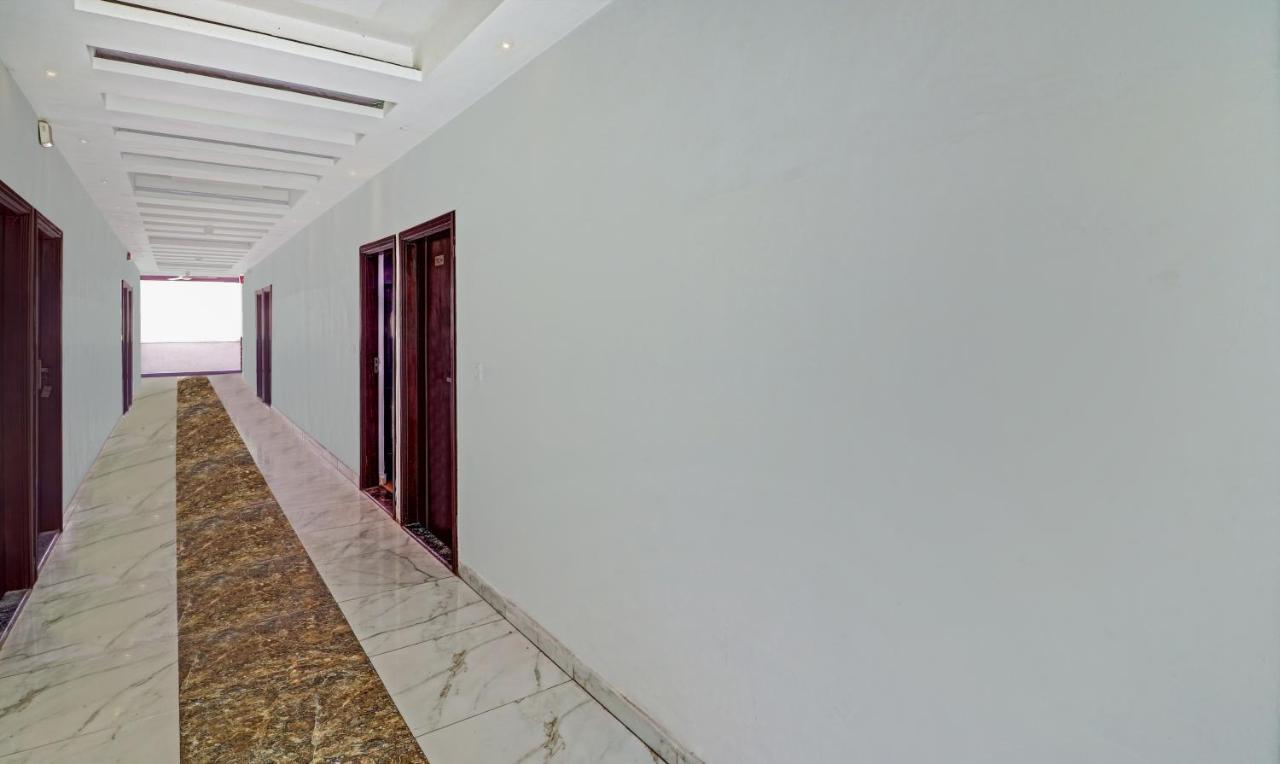 G B Palace 3*