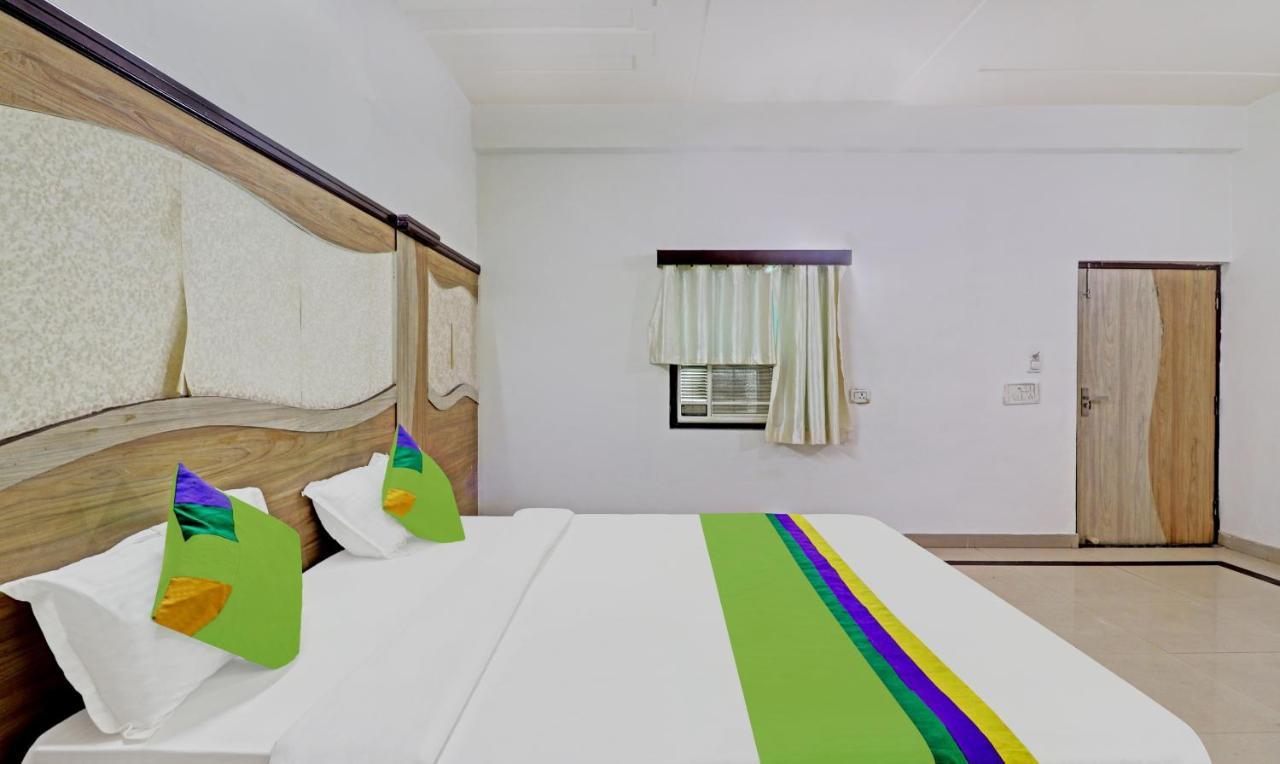 Hotel G B Palace 3*