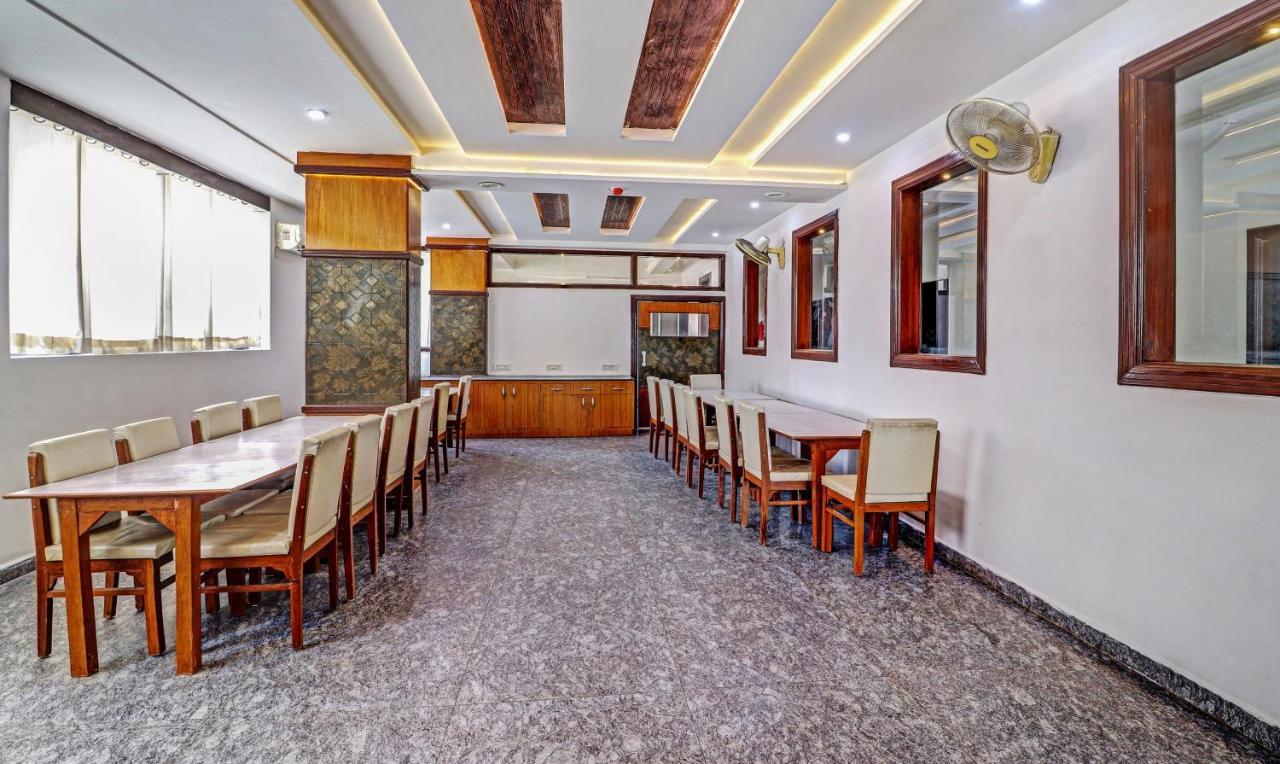 Hotel G B Palace Agra (Uttar Pradesh)